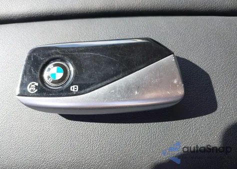 2025 BMW X7 xDrive40I z USA, uszkodzony, nr VIN 5UX23EM0XS9W42777